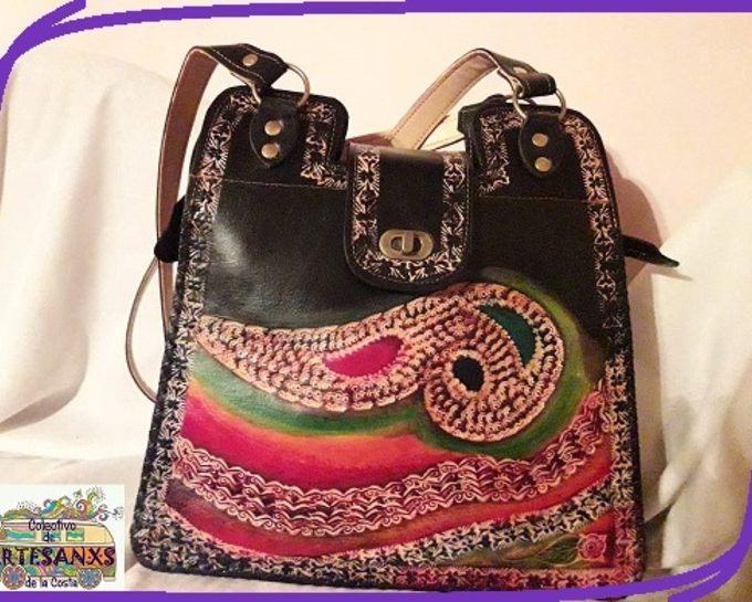 Taller de Artesanías Mola