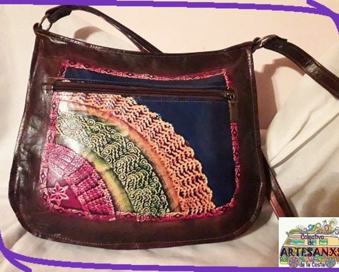 Taller de Artesanías Mola